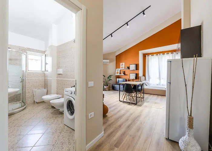 Melon Apartment *